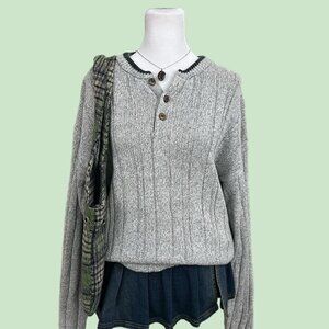 Grey 90s henley sweater